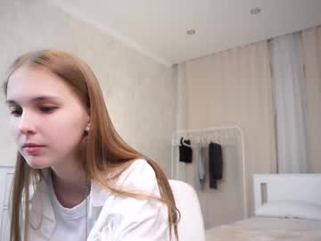 girl Webcam Adult Sex Chat with hildgaillard