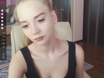 girl Webcam Adult Sex Chat with nikole_shinebaby