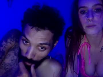 couple Webcam Adult Sex Chat with croxfox