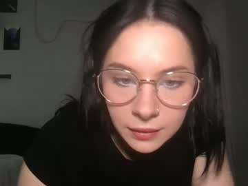 girl Webcam Adult Sex Chat with gojosmommy222