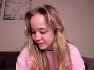 girl Webcam Adult Sex Chat with kristyspiritedaway