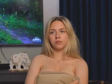 girl Webcam Adult Sex Chat with honneybunneey