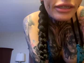 girl Webcam Adult Sex Chat with tattedlilslut