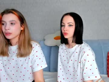 couple Webcam Adult Sex Chat with misseliss
