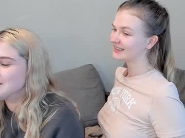 couple Webcam Adult Sex Chat with milskils
