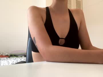 girl Webcam Adult Sex Chat with petitegirlangel