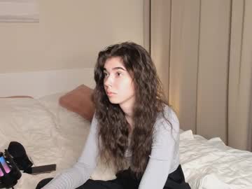 girl Webcam Adult Sex Chat with katiebarfield