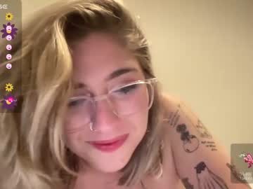 girl Webcam Adult Sex Chat with tipsyfroggy