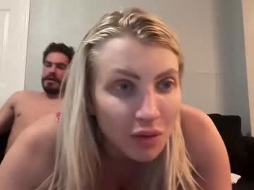 couple Webcam Adult Sex Chat with foxy_swiss_doll