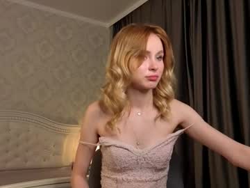 girl Webcam Adult Sex Chat with constanceberner